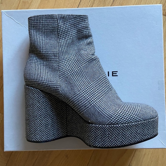 Clergerie Houndstooth Platform Boots - Picture 3 of 9